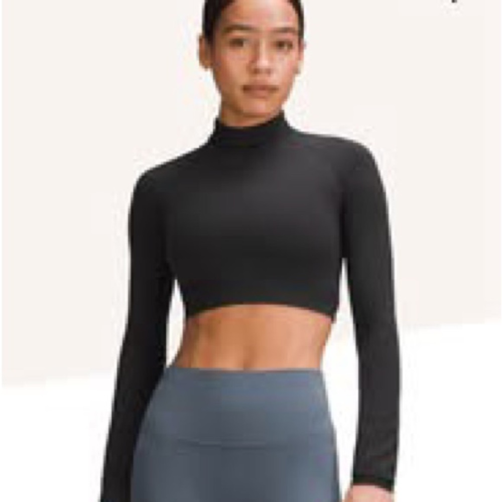 Wunder Under / Lululemon - Long Sleeve Crop / Size 2